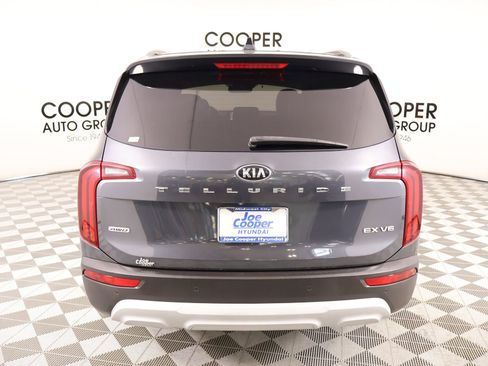 Used 2020 Kia Telluride EX image 24