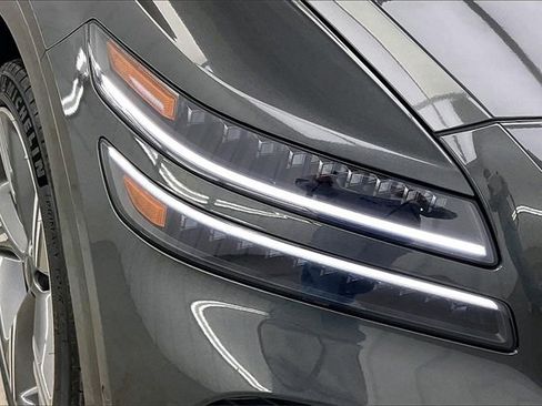 Used 2025 Genesis GV80 3.5T Prestige image 26