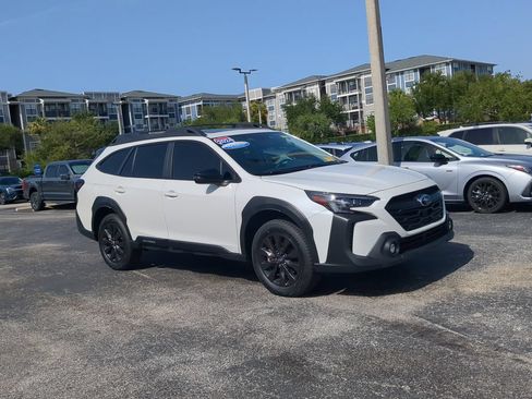 Certified 2024 Subaru Outback Onyx Edition AWD/4WD image 2
