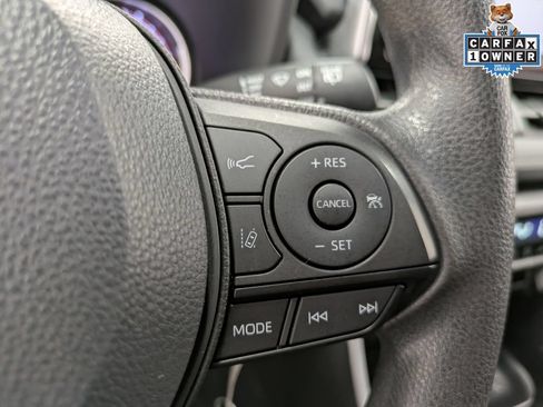Used 2024 Toyota RAV4 LE AWD/4WD image 18