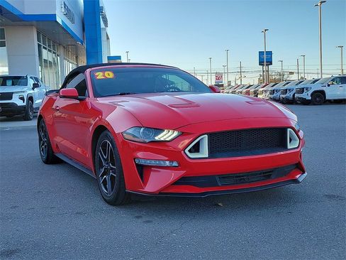 Used 2020 Ford Mustang Premium image 2