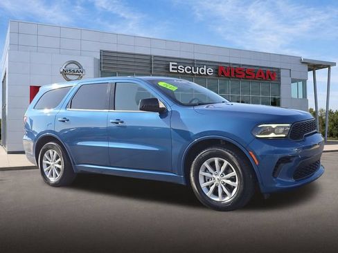 Used 2025 Dodge Durango GT RWD image 1