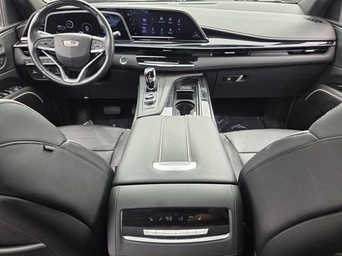 Used 2022 Cadillac Escalade ESV Sport w/ Touring Package AWD/4WD image 16