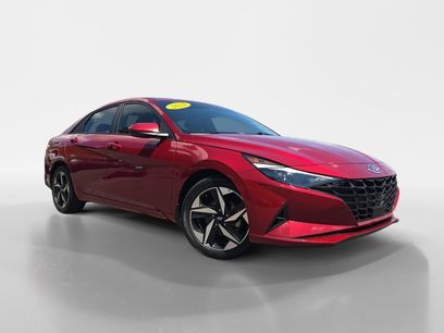 Used 2023 Hyundai Elantra SEL w/ Convenience Package