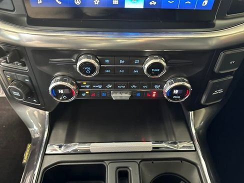 Used 2021 Ford F150 Lariat w/ Equipment Group 502A High image 23