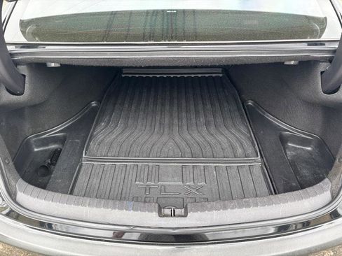 Used 2018 Acura TLX V6 w/ Technology & A-SPEC Pkg image 15