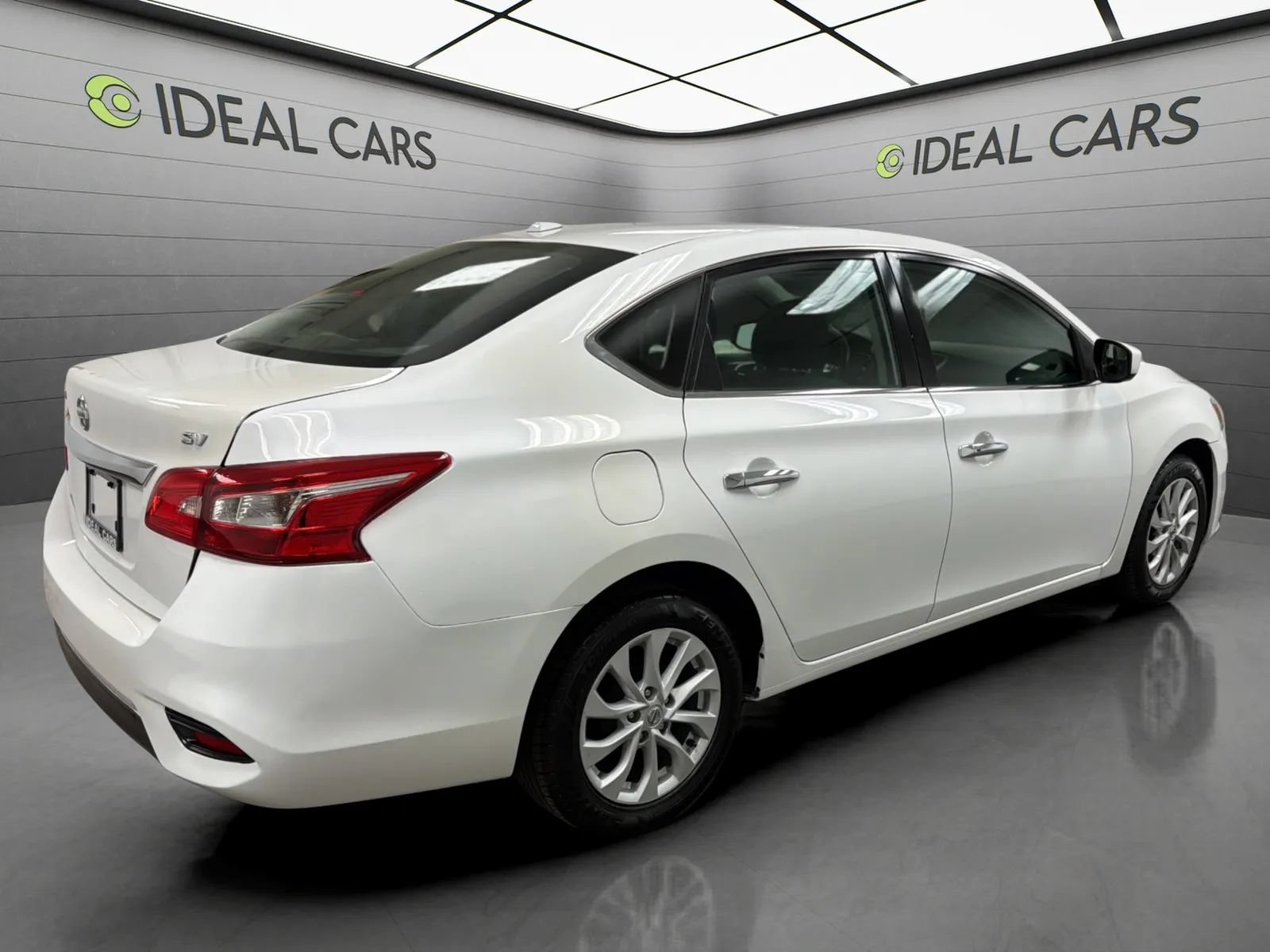 Used 2019 Nissan Sentra SV FWD image 5