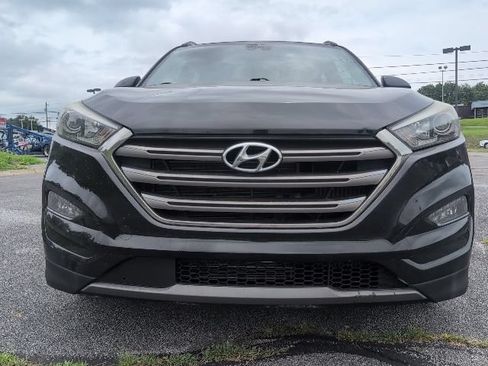 Used 2016 Hyundai Tucson Limited w/ Option Group 03 AWD/4WD image 3