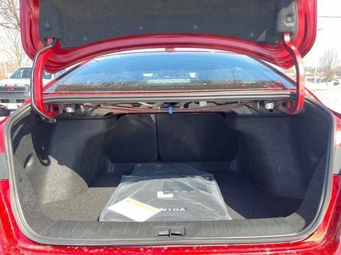 New 2026 Nissan Sentra SV w/ Floor Mat Package FWD image 32