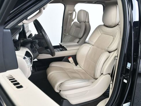 Used 2019 Lincoln Navigator L Reserve w/ Cargo Package image 31