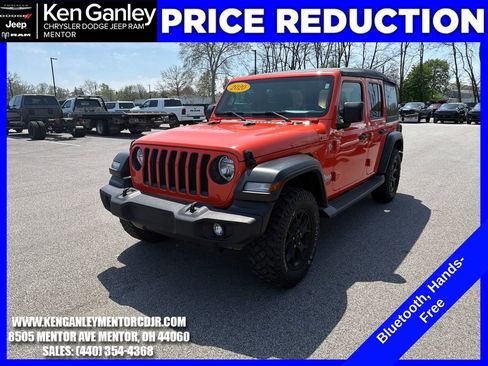 Used 2020 Jeep Wrangler Unlimited Sport S AWD/4WD image 3