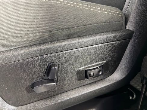 Certified 2026 RAM 2500 Big Horn AWD/4WD image 24