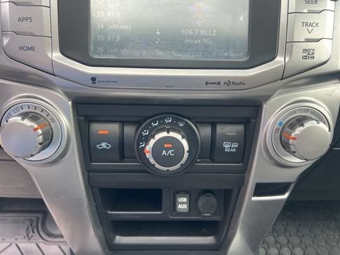 Used 2019 Toyota 4Runner SR5 Premium AWD/4WD image 30