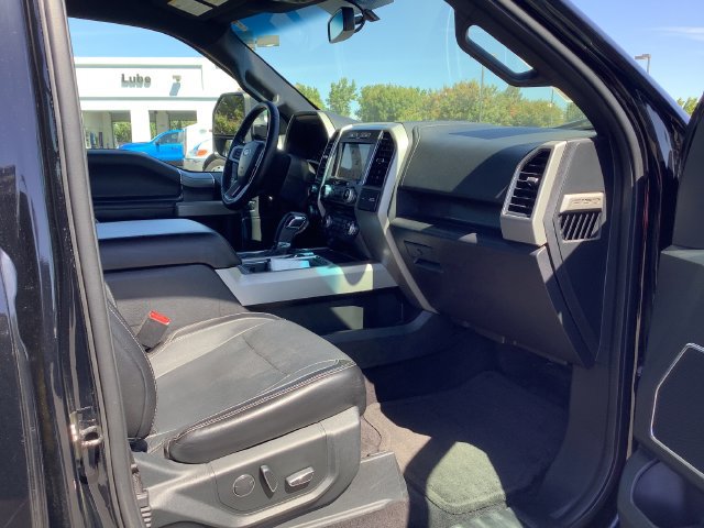 Used 2017 Ford F150 Lariat w/ Equipment Group 501A Mid AWD/4WD image 38