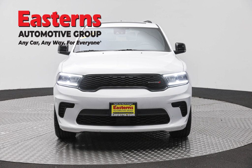 Used 2024 Dodge Durango GT RWD image 4