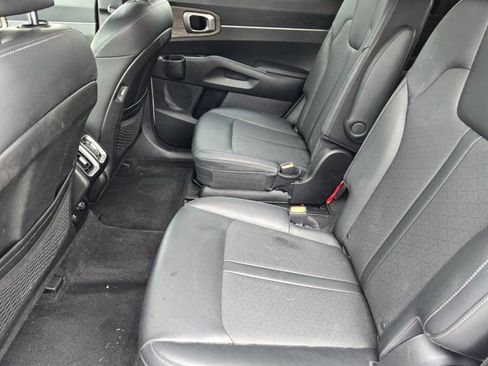 Certified 2021 Kia Sorento EX FWD image 30