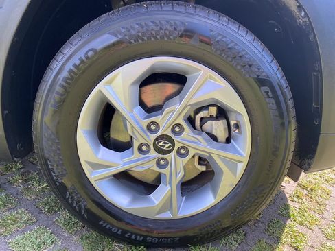 Certified 2024 Hyundai Tucson SEL FWD image 9