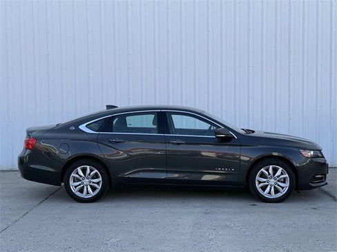 Used 2019 Chevrolet Impala LT image 3