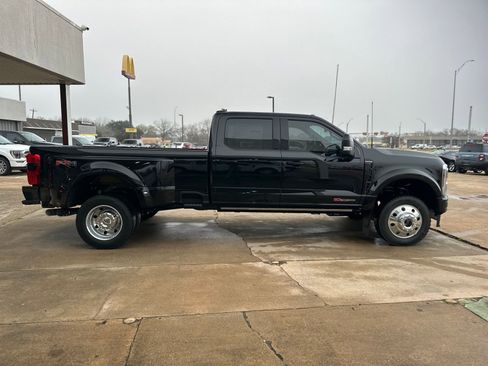 New 2026 Ford F450 Platinum w/ FX4 Off-Road Package image 18