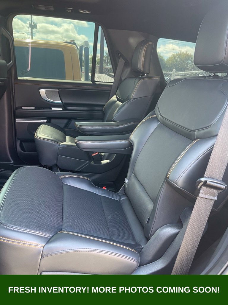 Used 2025 Ford Expedition Tremor AWD/4WD image 7