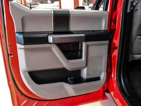 Used 2018 Ford F150 XLT image 41