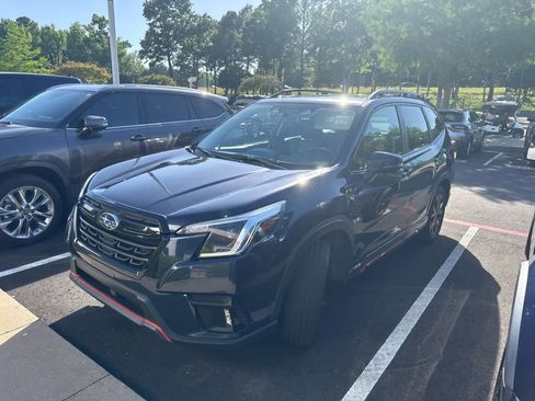Used 2022 Subaru Forester Sport AWD/4WD image 6