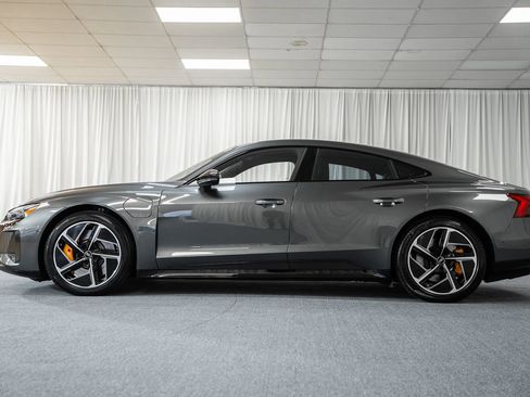 Used 2023 Audi RS e-tron GT w/ Carbon Performance Package image 5