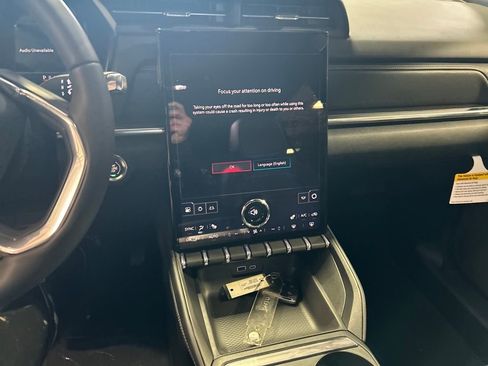 New 2026 GMC Terrain Elevation w/ Elevation Premium Package image 16