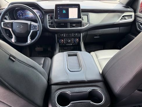 Used 2023 Chevrolet Tahoe Z71 w/ Luxury Package AWD/4WD image 25