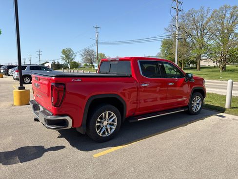Used 2020 GMC Sierra 1500 SLT w/ SLT Premium Plus Package AWD/4WD image 3
