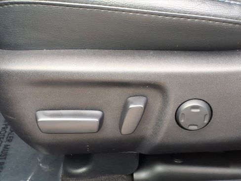 Used 2015 Toyota Avalon XLE Touring Sport Edition image 12