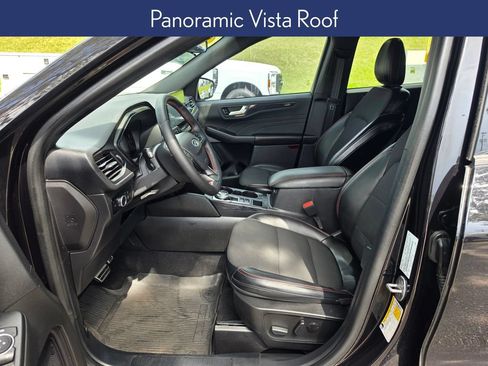 Used 2023 Ford Escape ST-Line w/ Tech Pack #1 FWD image 10
