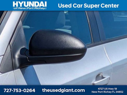 Used 2014 Chevrolet Cruze LS image 32