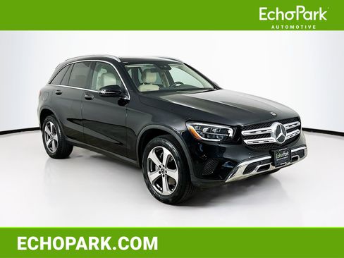 Used 2022 Mercedes-Benz GLC 300 4MATIC image 1