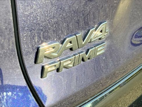 Certified 2021 Toyota RAV4 SE w/ Weather & Moonroof Package AWD/4WD image 30