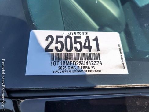 New 2025 GMC Sierra EV Denali image 21