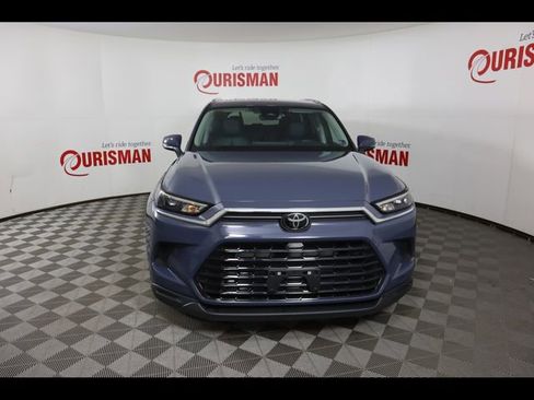 Used 2025 Toyota Grand Highlander XLE image 13