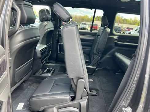 New 2026 Jeep Grand Wagoneer Limited AWD/4WD image 6