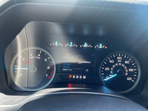 Used 2019 Ford F150 XLT w/ Equipment Group 301A Mid AWD/4WD image 29