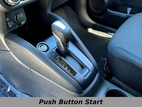 Certified 2025 Nissan Kicks Play S FWD image 18