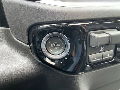 New 2025 GMC Sierra 1500 SLT w/ SLT Premium Plus Package image 52