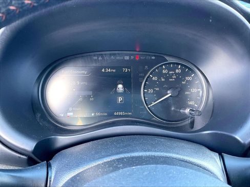 Used 2024 Nissan Kicks SR FWD image 23