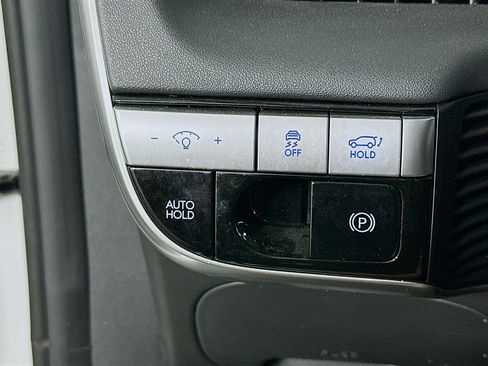 Used 2023 Hyundai Ioniq 5 SEL AWD/4WD image 17