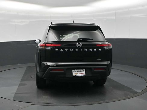 Used 2025 Nissan Pathfinder SV AWD/4WD image 8