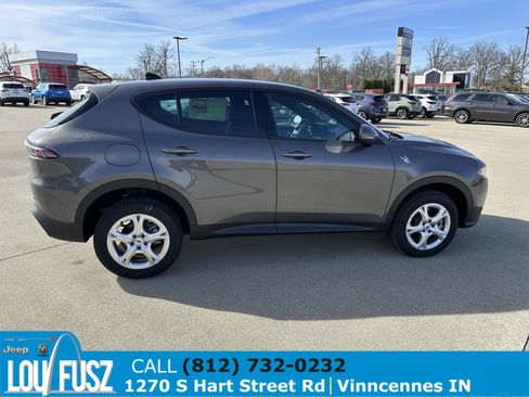 New 2024 Dodge Hornet GT w/ Cold Weather Group image 6