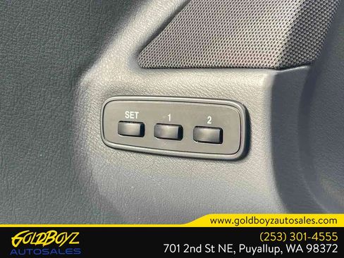 Used 2007 Hyundai Azera Limited image 29