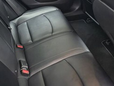 Used 2017 Tesla Model 3 Long Range image 11