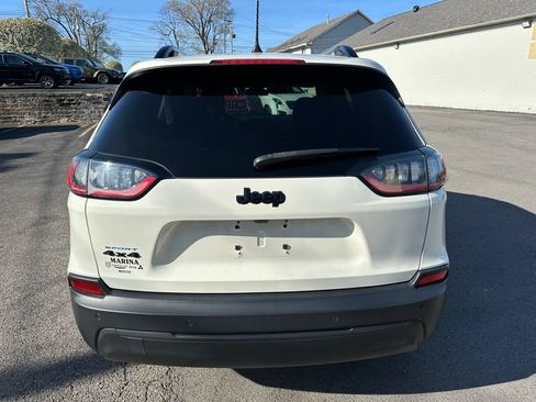 Used 2019 Jeep Cherokee Latitude Plus AWD/4WD image 14