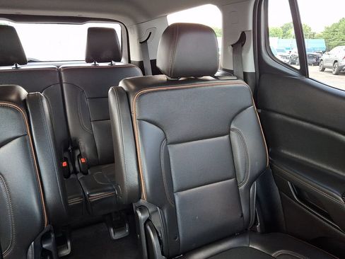 Used 2023 GMC Acadia AT4 AWD/4WD image 21