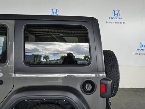 Used 2023 Jeep Wrangler Sport S image 32